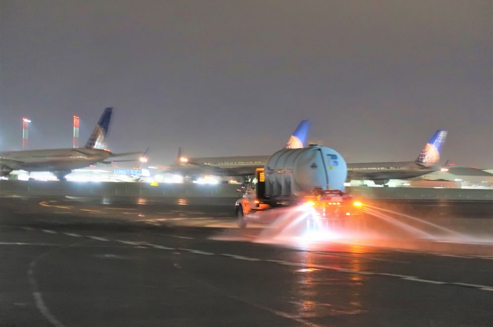 Brancato Ice Management - Deicing Truck at Airport